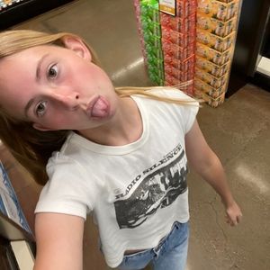 Meet your Posher, Molly